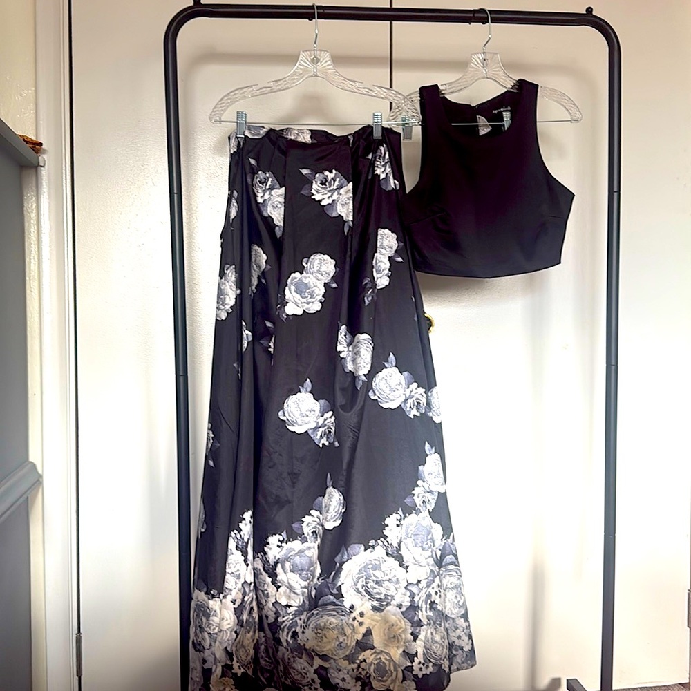 Small size 32. Long dress and top